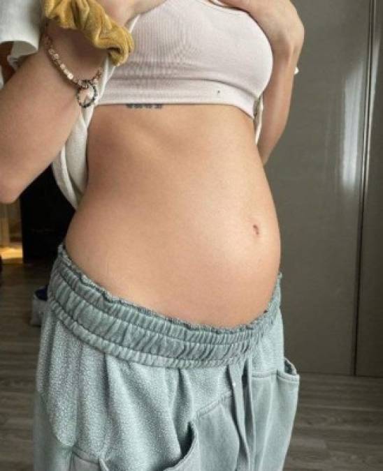 Con hermosa 'baby bump': así luce Evaluna en su segundo trimestre de embarazo (FOTOS)