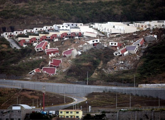 Demolerán viviendas del proyecto Ciudad del Ángel