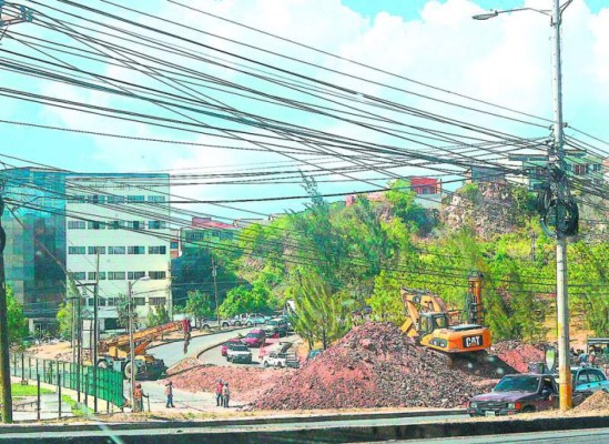 Analizan tema del tráfico por obras