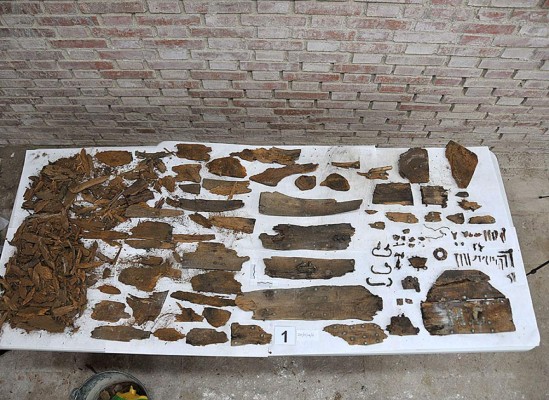 Hallan tumba que podría ser de Miguel de Cervantes