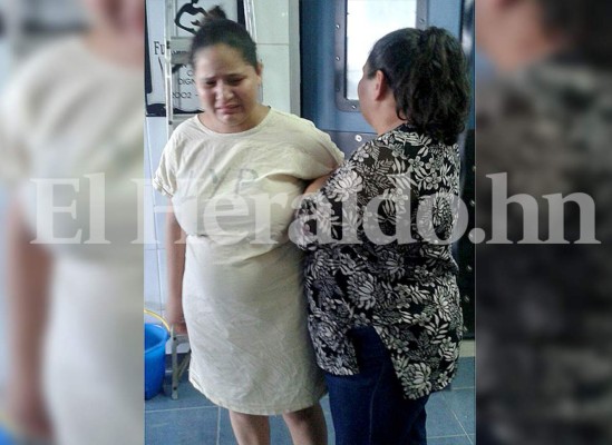 Hondureña denuncia que le cambiaron a su bebé