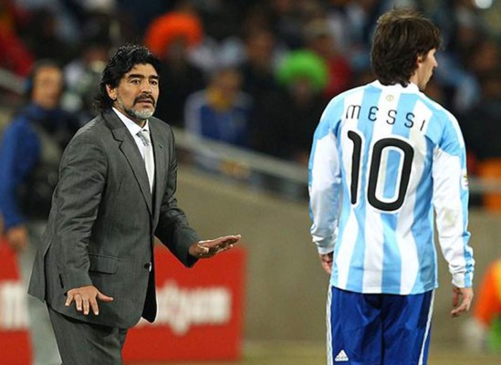Diego Maradona pide que dejen de mimar a Messi&nbsp;&nbsp;