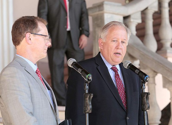 EEUU ofrece a Honduras apoyo en seguridad