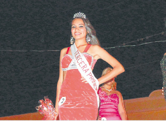 Amanda Godoy es la reina de Comayagua
