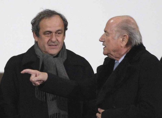 Platini: 'Es importante' que haya un cambio en la FIFA