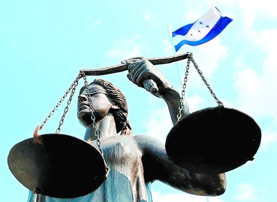 Pendientes nueve órdenes de captura contra extraditables