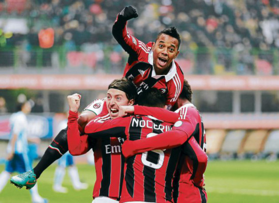 Quieren vender a Pato y Robinho