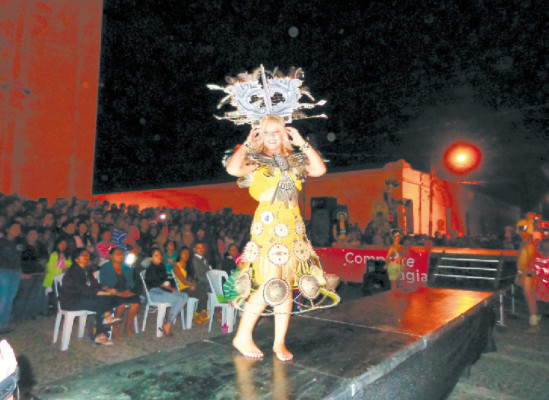 Amanda Godoy es la reina de Comayagua