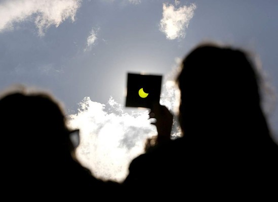 Cinco supersticiones sobre los eclipses solares
