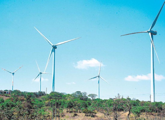Analizarán futuro de energía eólica