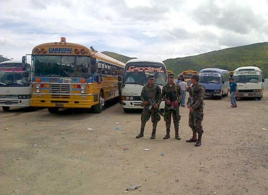 Paro parcial del transporte en capital de Honduras por imparable violencia