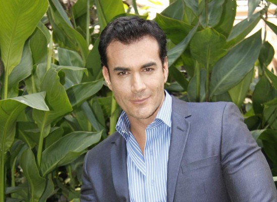 David Zepeda se pronuncia ante supuesta homosexualidad