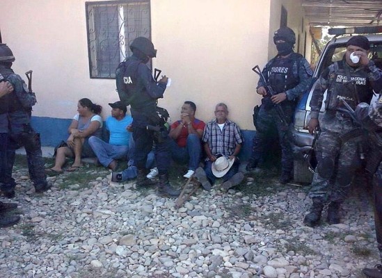 Desarticulan banda integrada por primos de 'Negro Lobo”