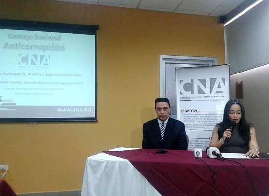CNA revela nombre de funcionario que se hizo rico con fondos del IHSS