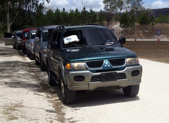 Honduras: Subasta de 12 vehículos deja 2.2 millones al Estado