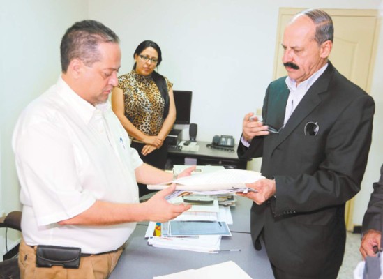 TSE dirimirá conflicto de poder en la Democracia Cristiana