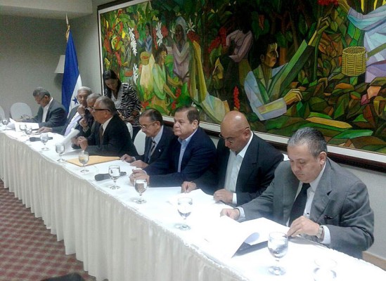 Frente Patriótico advierte de inminente crisis en Honduras