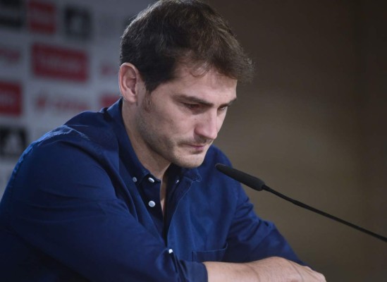 Iker Casillas entre lágrimas se despide del Real Madrid