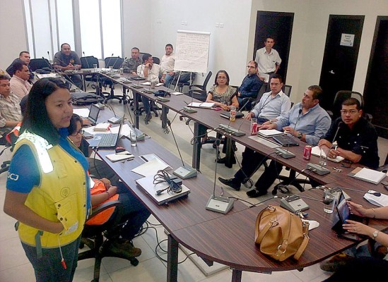 Cerrarán carril del anillo periférico por derrumbe de Ciudad del Ángel