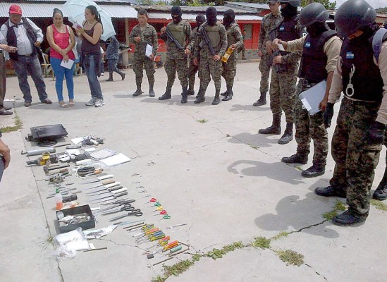 Con plasmas y PlayStation se divierten reos en la PN