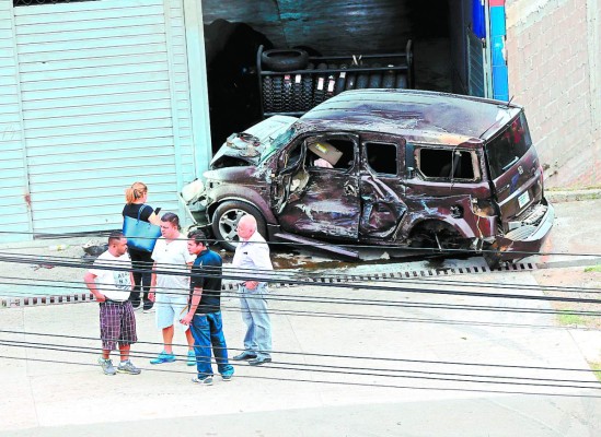 'Solo me dijo adiós, el niño venía alegre a pasear a Tegucigalpa', hermana de menor fallecido en accidente