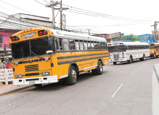 No habrá revisión de tarifas en buses