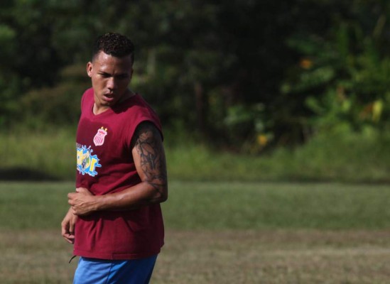 Arnold Peralta firmaría con Olimpia, según fuentes en La Ceiba