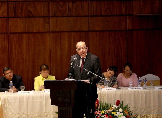 Conadeh busca alianza con municipalidades