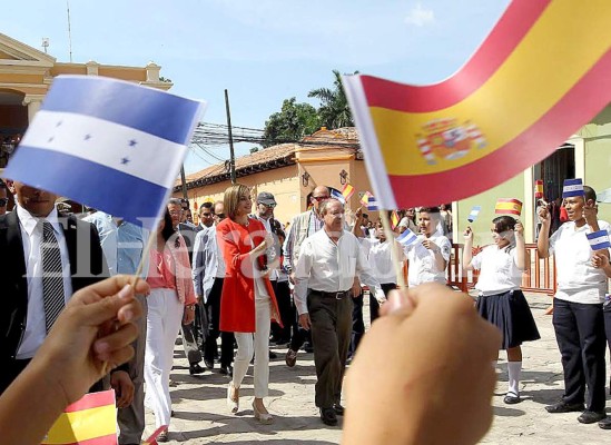 Reina Letizia de España realiza un recorrido por Comayagua
