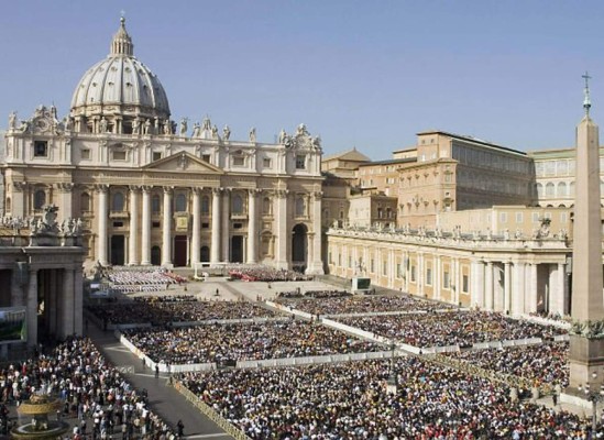 Vaticano compartirá información fiscal con EEUU
