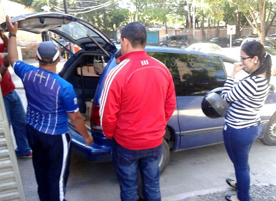 Honduras: Reclaman cuerpos de dos de las cuatro víctimas de tiroteo