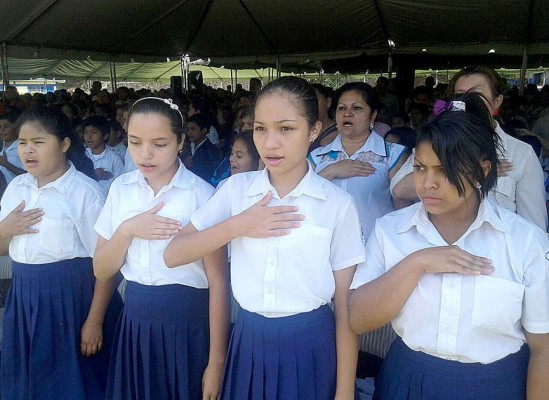 GREAT gradúa a 2,700 niños hondureños