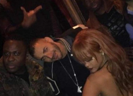 Benzema piensa en boda con Rihanna