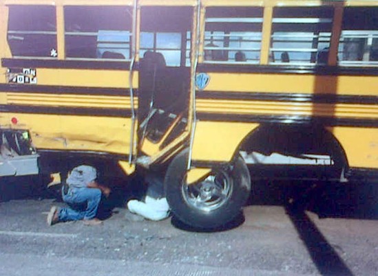 Bus se desarma en el bulevar Centroamérica