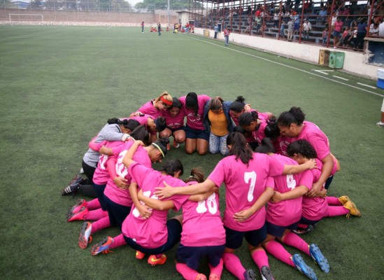 ¡Montecarlo se coronó campeón del fútbol femenino!