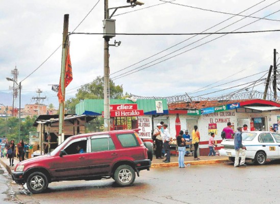 Equipos de inteligencia policial investigan la matanza de El Carrizal