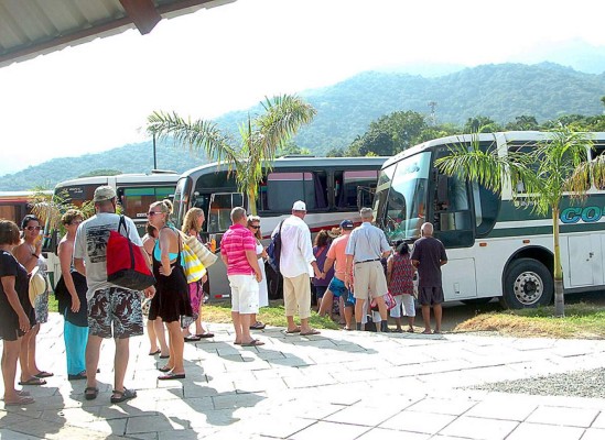 Honduras: Segundo crucero llega a Trujillo con tres mil turistas