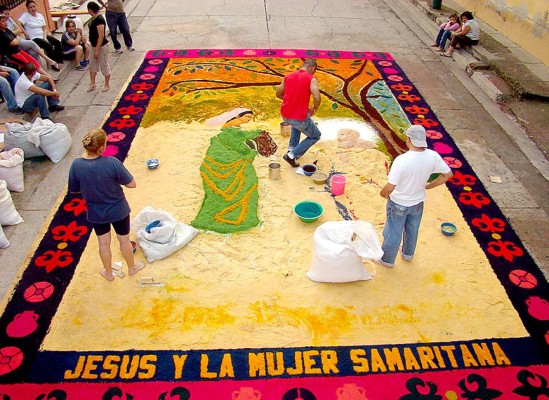 Un recorrido de fe y color en Comayagua