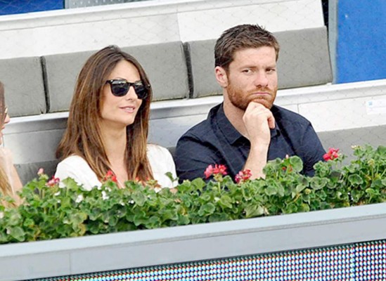 Infidelidad habría provocado salida de Xabi Alonso del Real Madrid