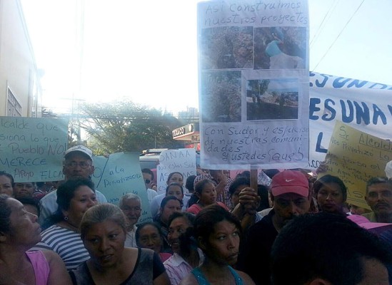 Protesta contra municipalización del agua en la capital hondureña