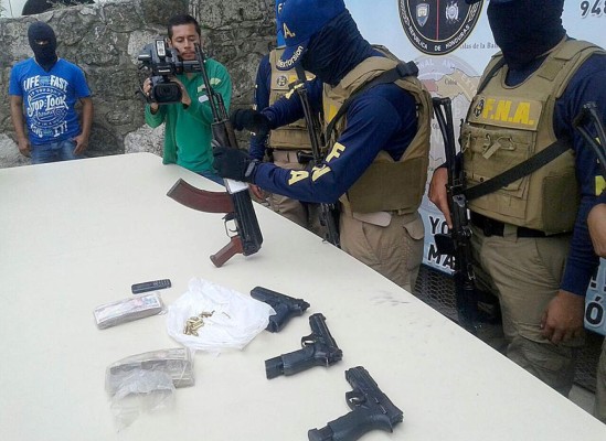 FNA da duro golpe a banda de Los Chirizos