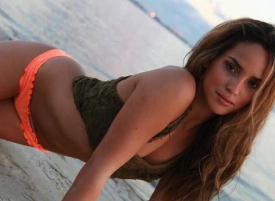 Adria, el tesoro guardado de Ricardo Arjona