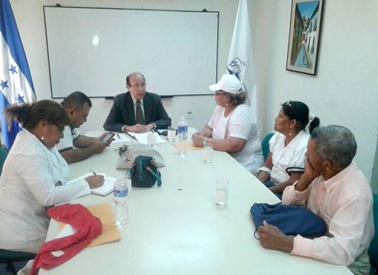 Honduras: Sin enfermeras quedaría jornada de vacunación