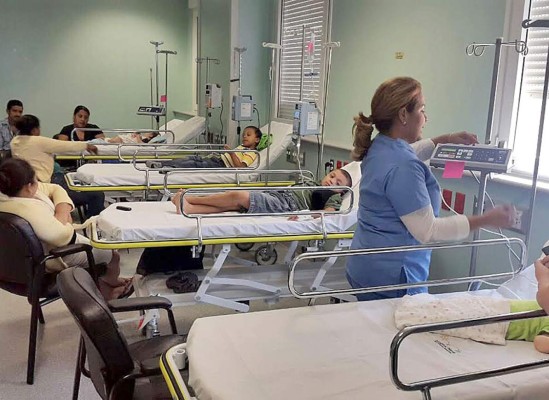 Niños hondureños con 'huesos de cristal' reciben tratamiento