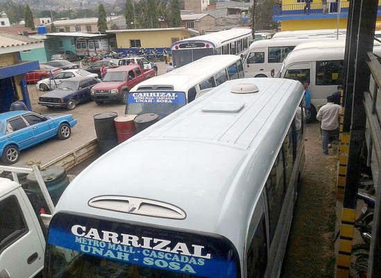 Decomisan 25 'rapiditos' sin documentación