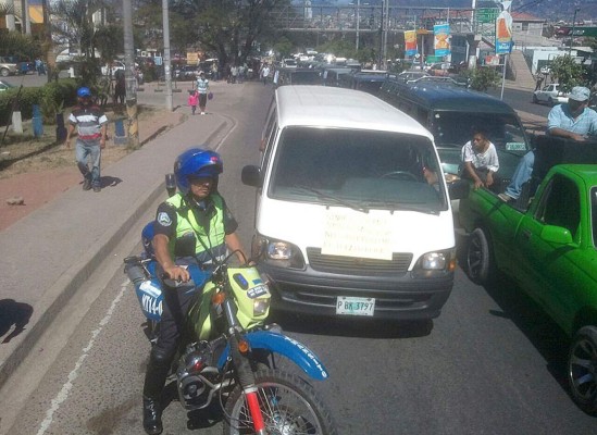 'Rapiditos brujos' protestan en la capital de Honduras