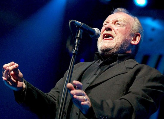 Muere de cáncer leyenda del rock británico Joe Cocker