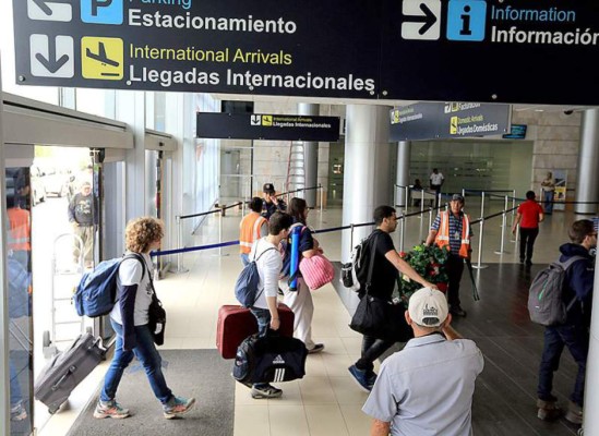 Operativos en aeropuertos de Honduras tras fuga de 'El Chapo”