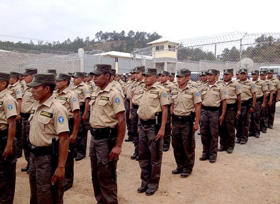 Gobierno de Honduras inaugura centro penal en El Porvenir