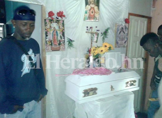 Adiós a Briana, víctima mortal de incendio en Feria del Agricultor